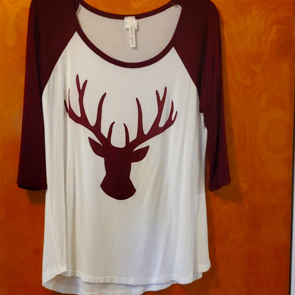 3/4 sleeve medium top